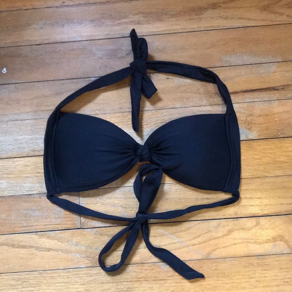 Black bikini top